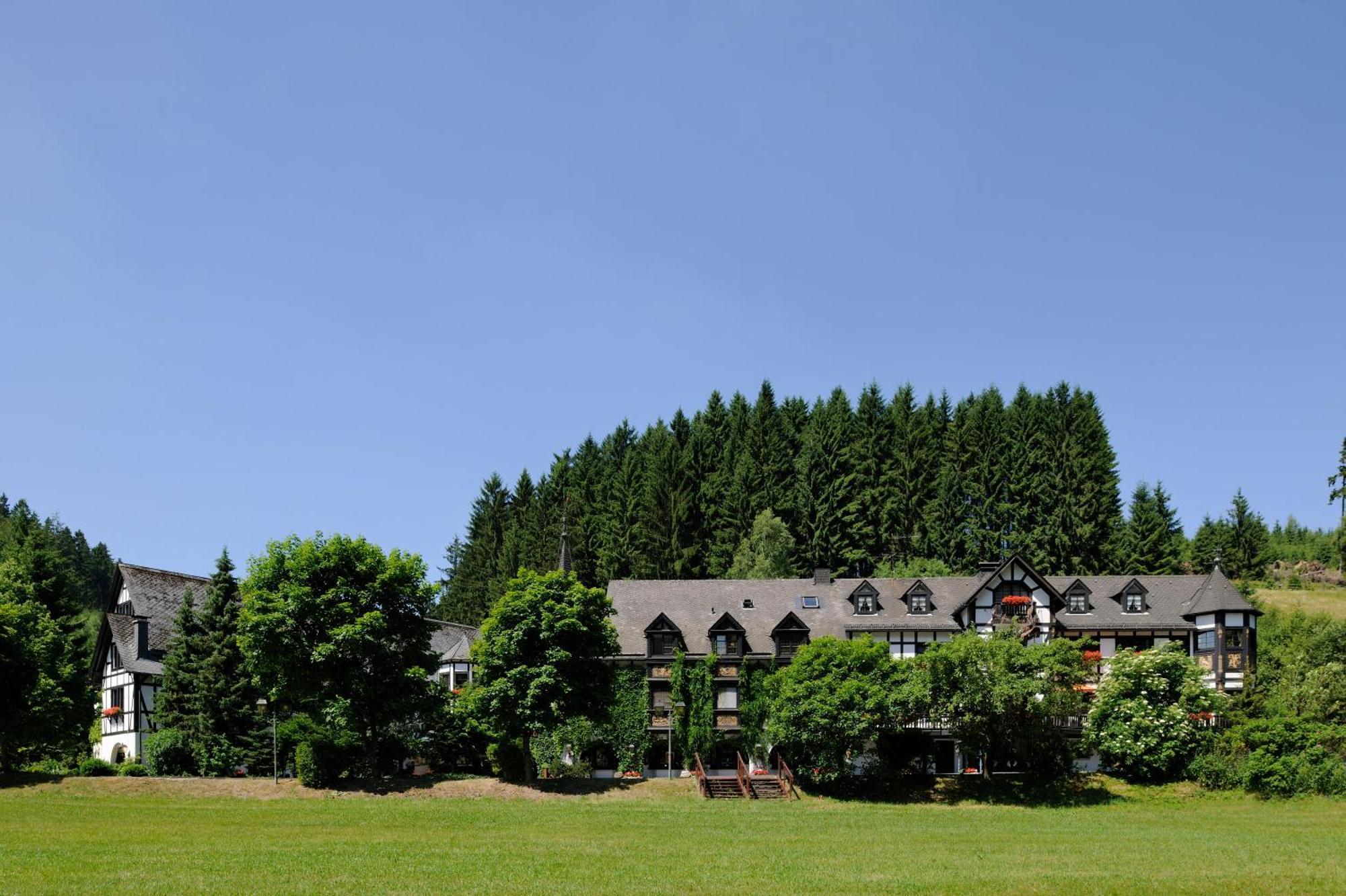 Relais & Chateaux Jagdhof Glashuette Bad Laasphe Esterno foto